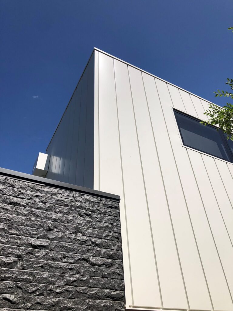 Striking and seamless in appearance - Interlocking metal cladding