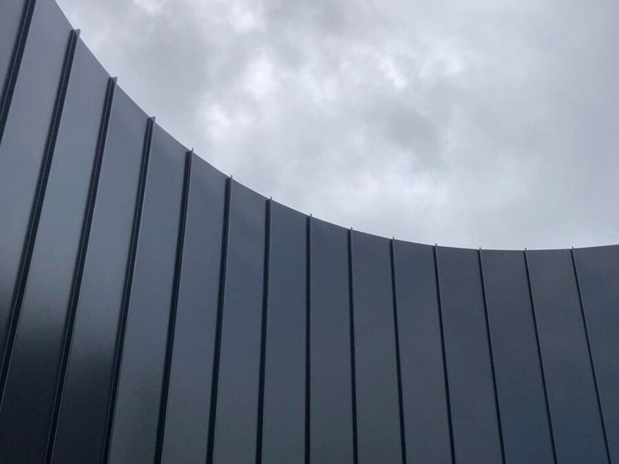 Bespoke Curves in Metal Cladding Installations: Achieving Architectural ...